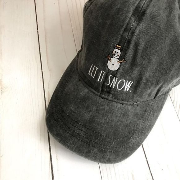 Rae Dunn Accessories - Rae Dunn x David & Young Let It Snow Embroidered Snowman Hat Grey NWT